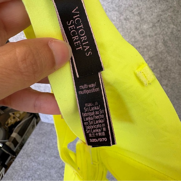 Victoria’s Secret multi-way multi-position Neon Yellow Bra 32D - Picture 7 of 9